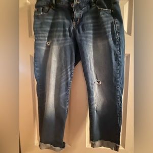 Torrid 18 cropped jeans - distressed